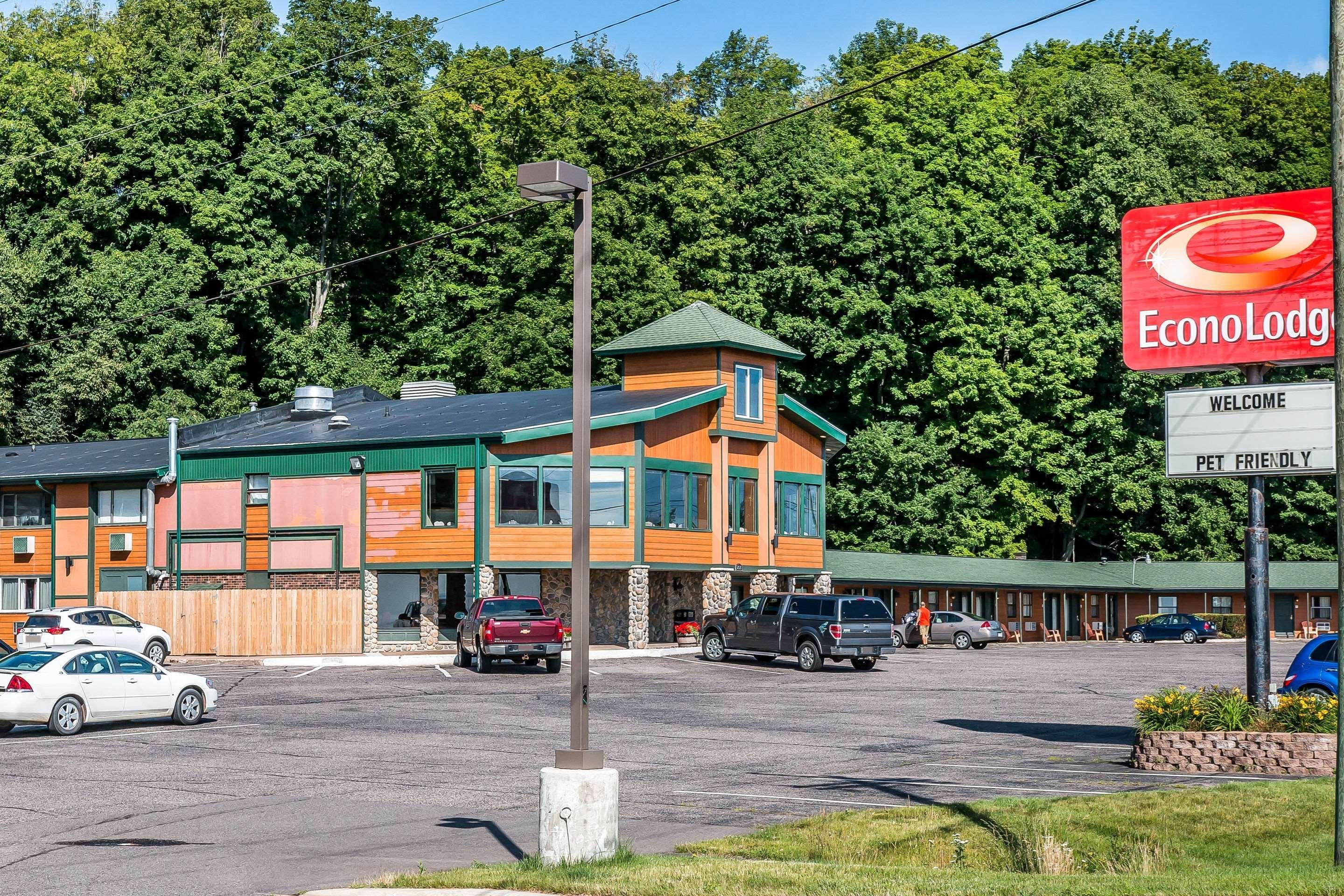 Econo Hospedaje Lakeside Marquette Exterior foto